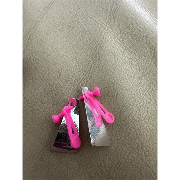 Barbie And The Rockers Boots, Earrings, And Bracelet Accessories Replacements - Picture 4 of 4